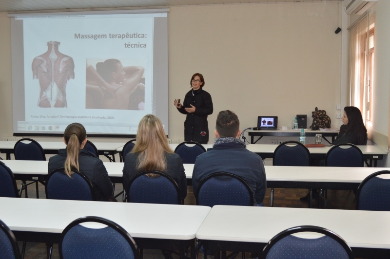 SIPAT 2016 - Massagem Terapêutica: benefícios e saúde