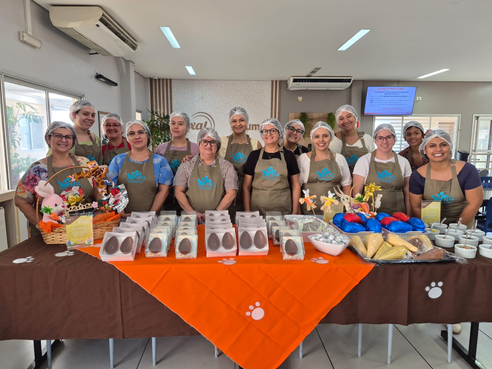 Confecção de Ovos de Páscoa - Itapetininga/SP - Abr/26
